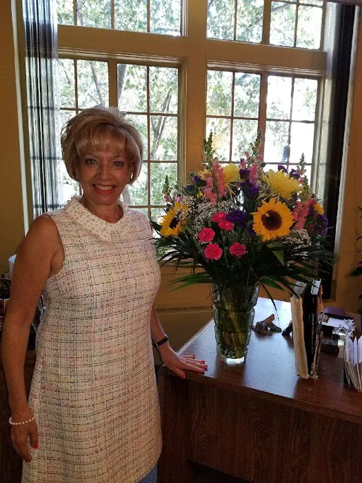 Deborah G. Fiss, Esq. Law Office Picture 3