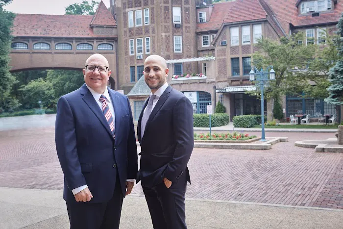 DeCandido & Azachi, PLLC Picture 1