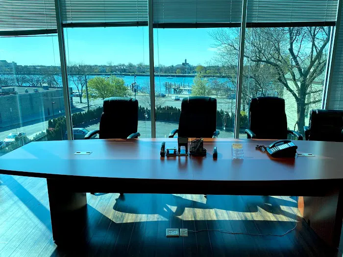Law Office of Robert Bondar Picture 2