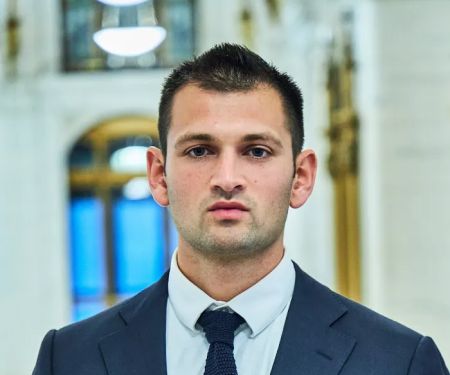 Anthony Makarov, Personal Injury Attorney