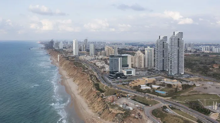 Aharoni Law Firm - Israeli Lawyer Picture 2
