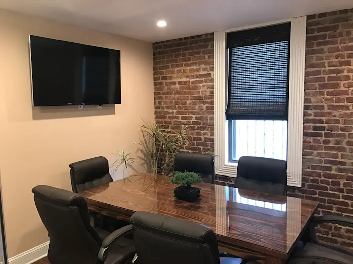 Law Offices Of Jeffrey M Bloom Picture 3