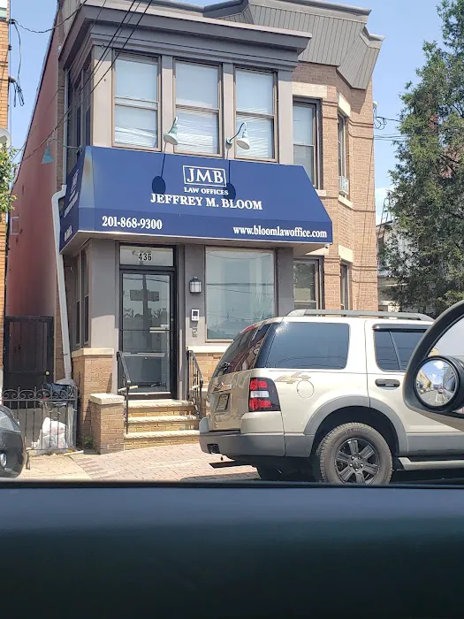Law Offices Of Jeffrey M Bloom Picture 4