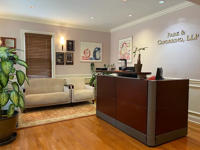Park & Caporrino, LLP 박선정 합동 법률 사무소 Picture 7