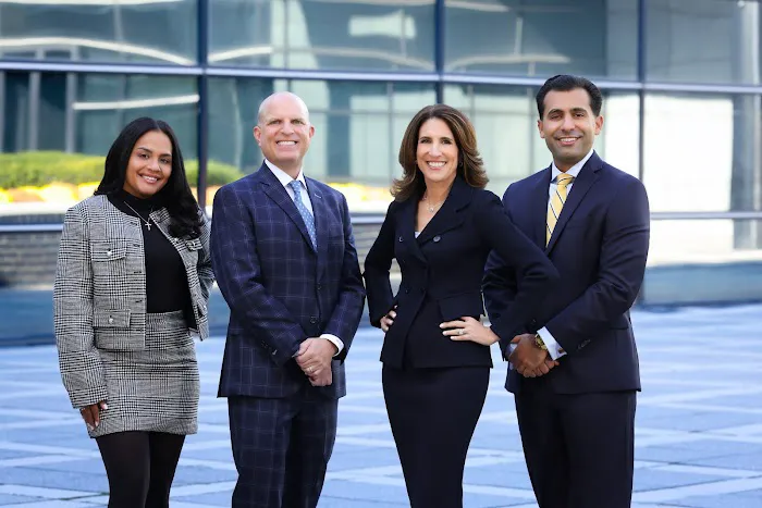 Sutnick & Sutnick Attorneys at Law Picture 2