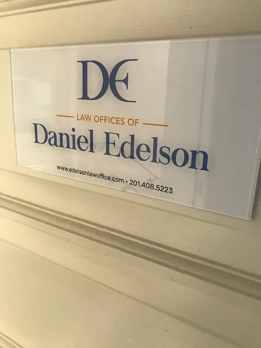 Law Offices of Daniel Edelson Picture 1