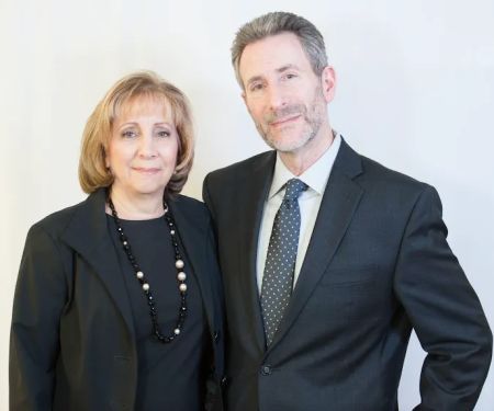 Stern & Stern LLP: Stern Lawrence P