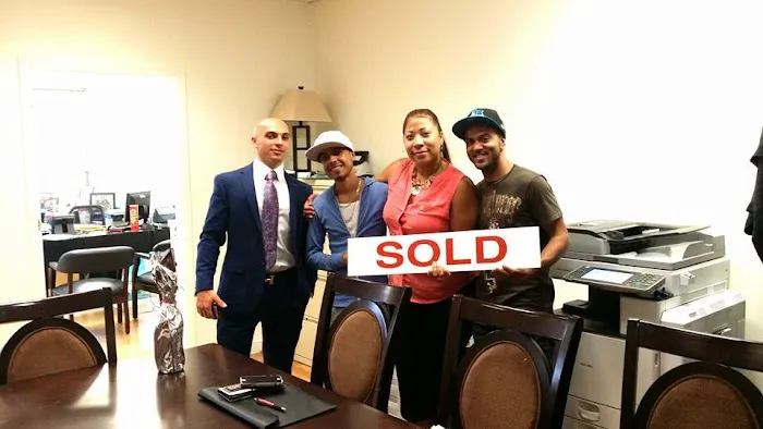 Colon & Villaplana LLP Picture 3