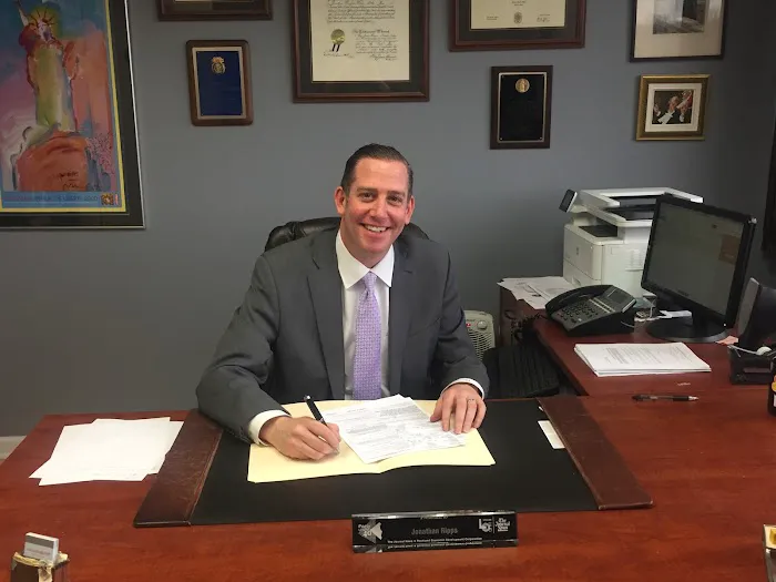 Law Office of Jonathan B. Ripps Picture 5