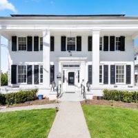 Greg Young Law, P.C. ico