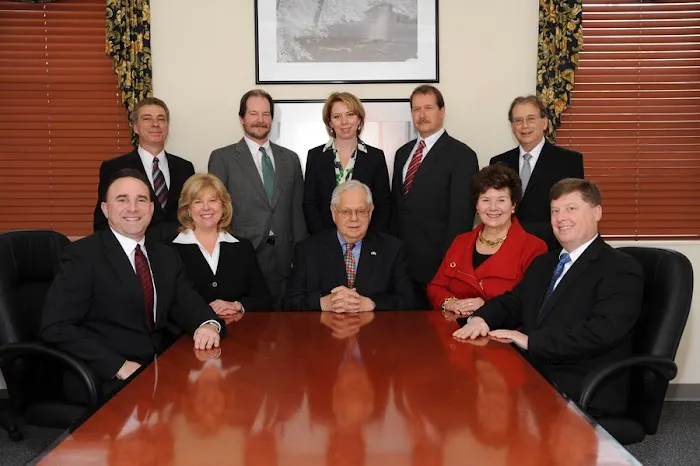 Hollander Strelzik Pasculli: Sanford L. Hollander, Estate & Municipal Lawyer Picture 1