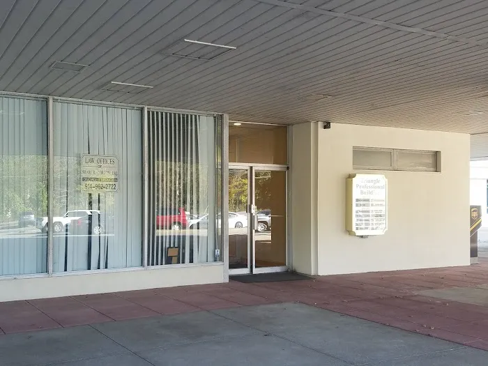 The Law Offices Of Shari R. Gordon Picture 3