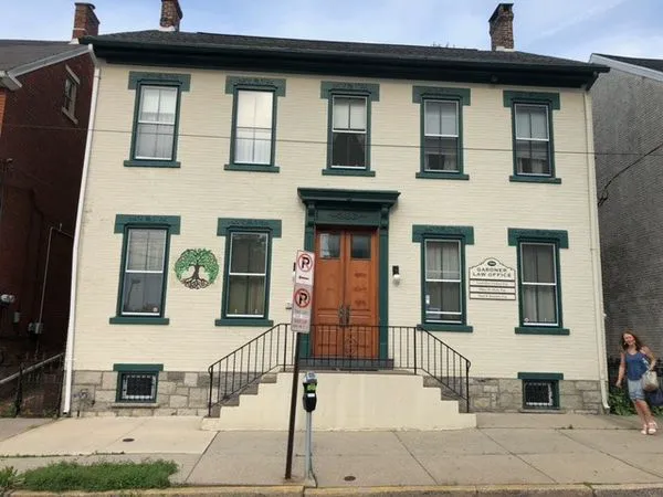 Gardner Law Office Picture 1
