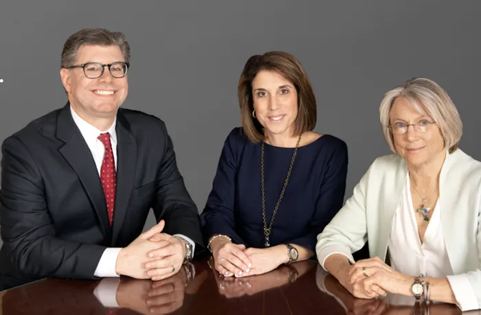 Ulrichsen Rosen & Freed LLC Picture 7