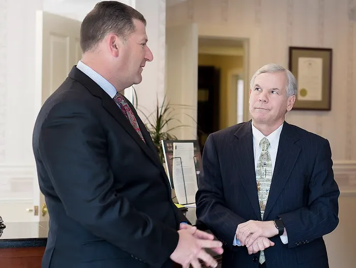Rubin, Glickman, Steinberg & Gifford, P.C. - Personal Injury & Accident Lawyers Picture 3