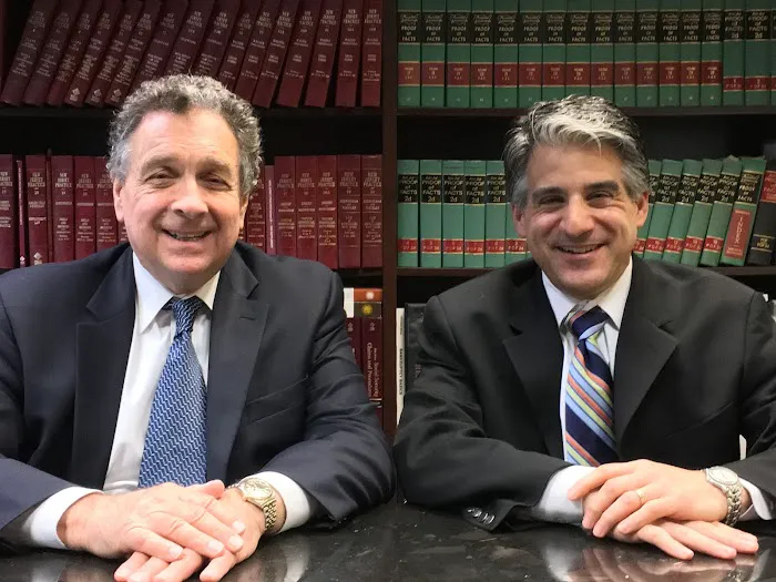 Sapiro Gottlieb & Kroll - SGK Legal Picture 4