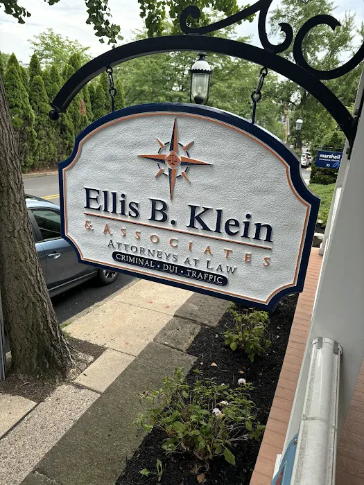 Klein Burdett & Associates Picture 7