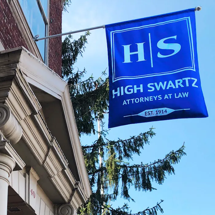 William J. Benz, Attorney at High Swartz LLP Picture 4