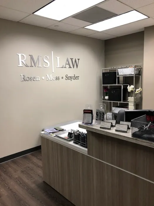 Rosen Moss Snyder LLP Picture 6