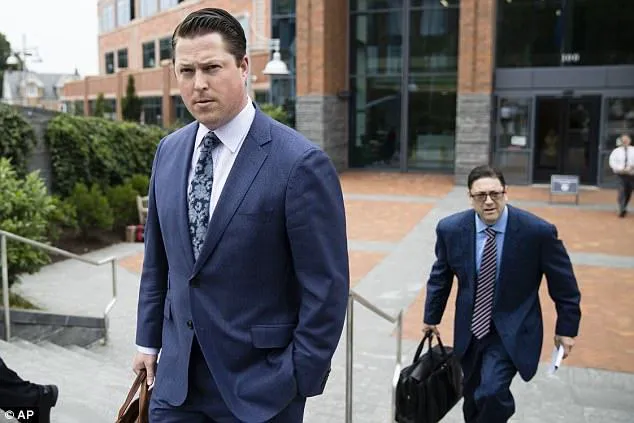 Attorney Paul Lang Picture 3
