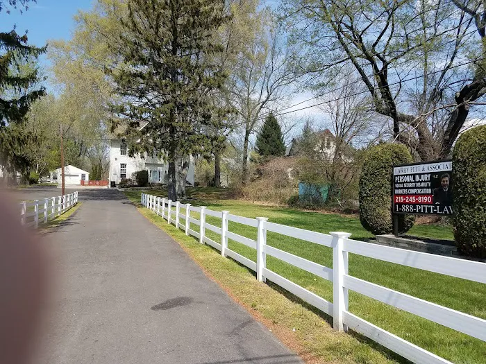 Larry Pitt & Associates, P.C. Picture 8