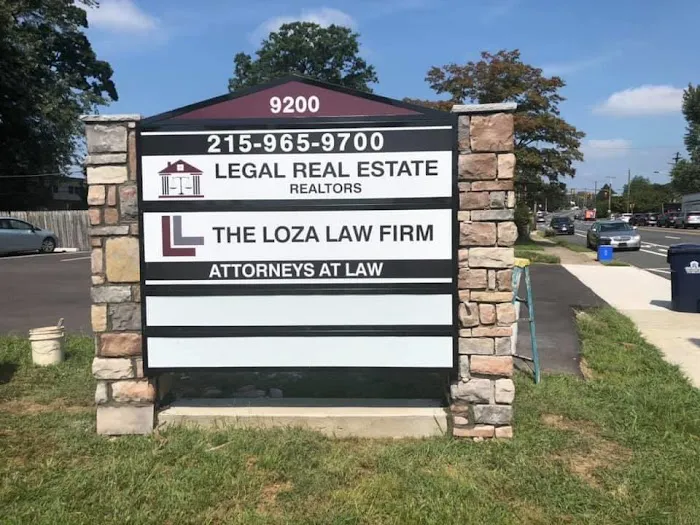 LEGAL REAL ESTATE Picture 4