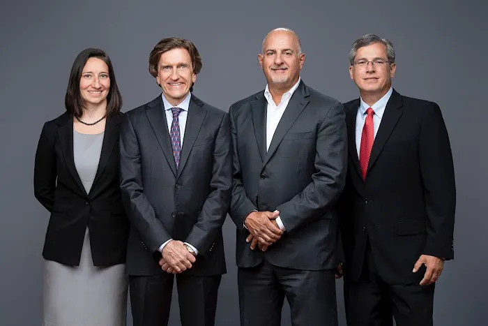 Hagelgans & Veronis, LLP Picture 3