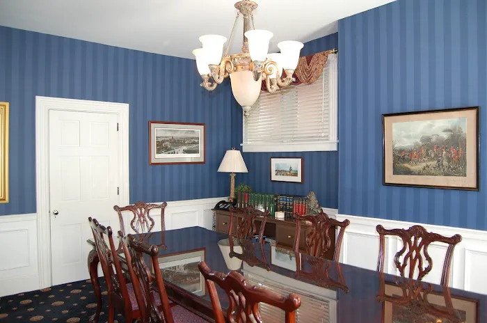 Hagelgans & Veronis, LLP Picture 9