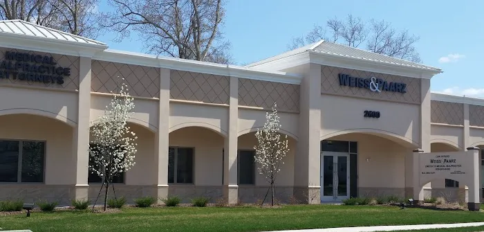 Weiss & Paarz, P.C. Picture 2