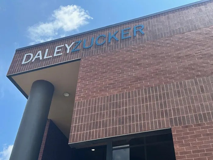 Daley Zucker, LLC Picture 4