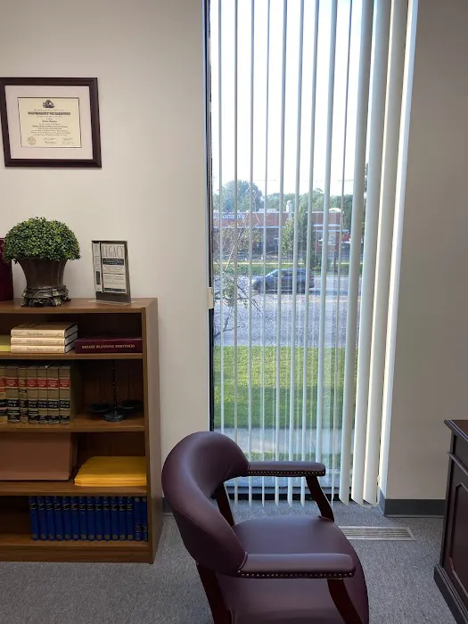 The Law Offices of Carlos H. Davalos Picture 3