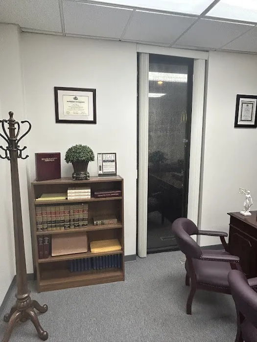 The Law Offices of Carlos H. Davalos Picture 9